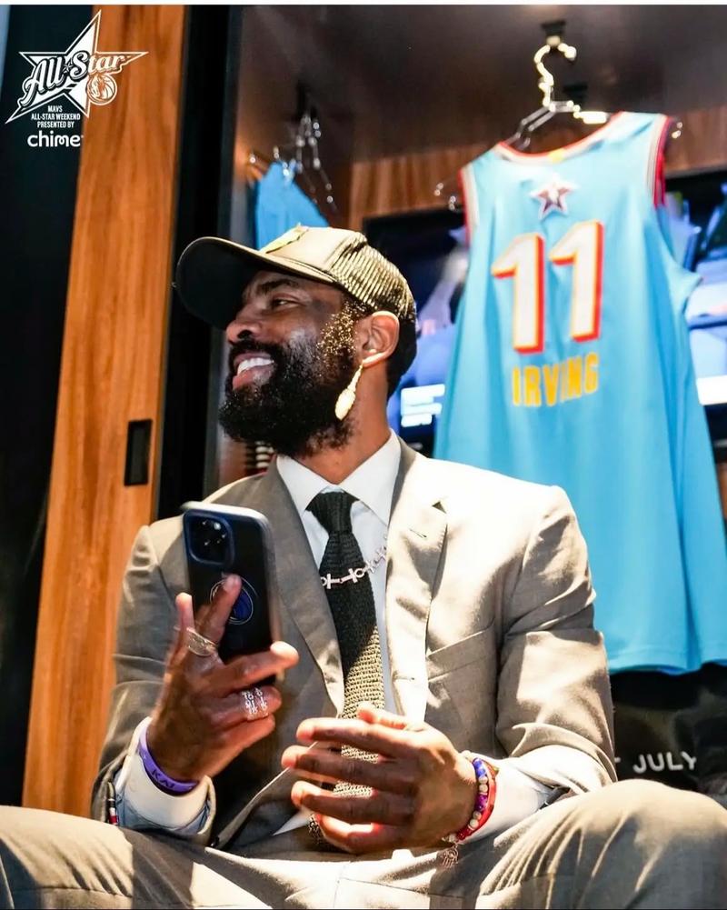 足球世界杯比赛用球曝光，设计引好评